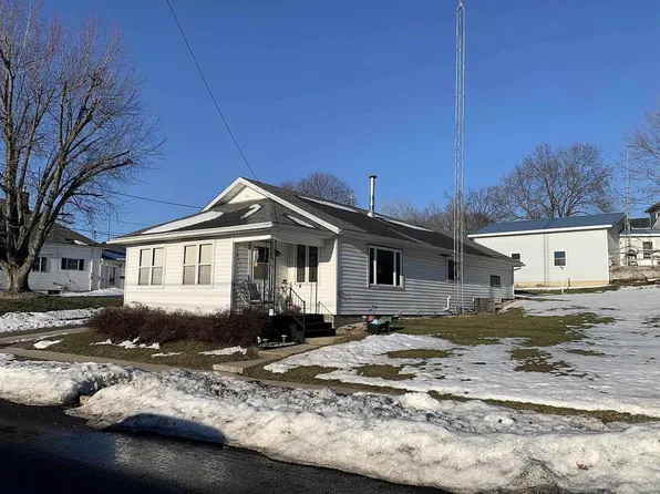 317 W High St, Shullsburg, WI 53586