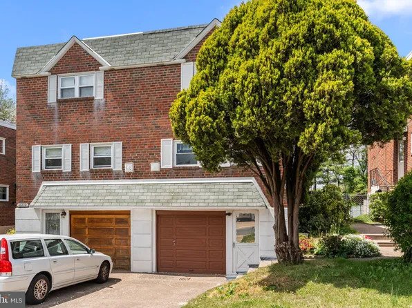 10230 Jeanes St, Philadelphia, PA 19116