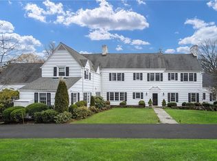 28 Muchmore Rd, Harrison, NY 10528