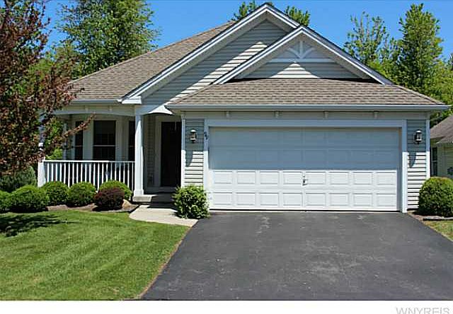 1st image of 99 French Oaks Ln