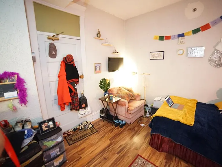 2800 N Pine Grove Ave #8I — Photo 12