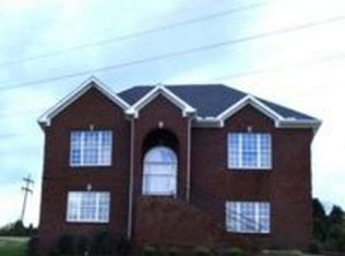 111 Chamblis Ct, Hendersonville, TN 37075