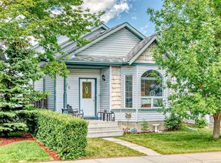 76 S Hidden Way NW, Calgary, AB T3A 5S8