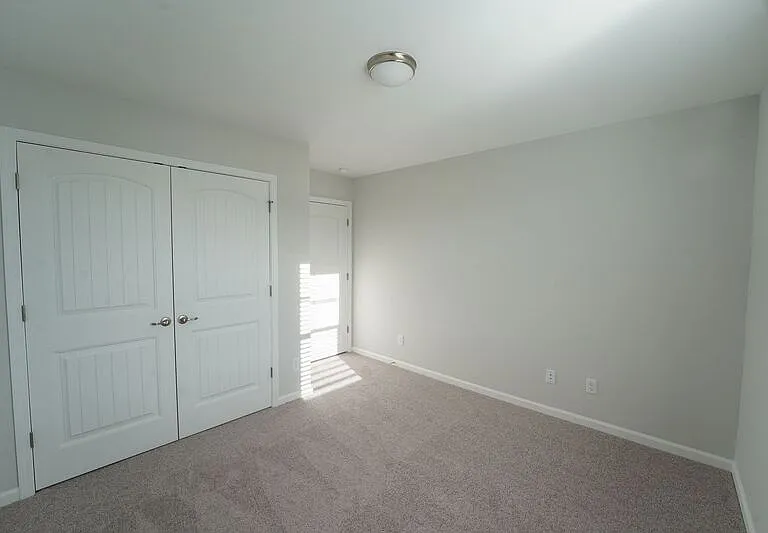 257 Brookline Dr — Photo 17
