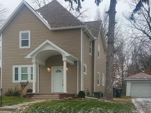 5th image of 1212 Lakewood Ave