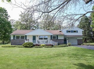 1853 Woodard Rd, Webster, NY 14580