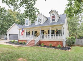 240 Southern Walk Dr, Milledgeville, GA 31061