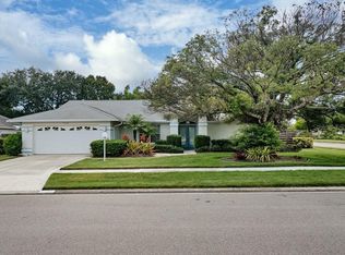 4880 Oak Pointe Way, Sarasota, FL 34233