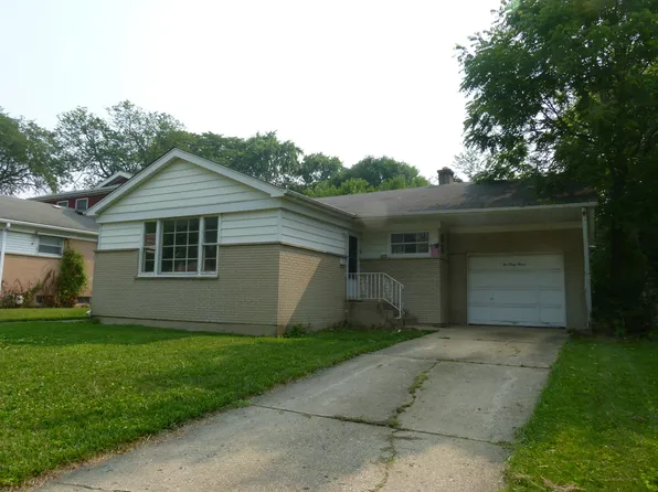 243 N Yale Ave, Arlington Heights, IL 60005