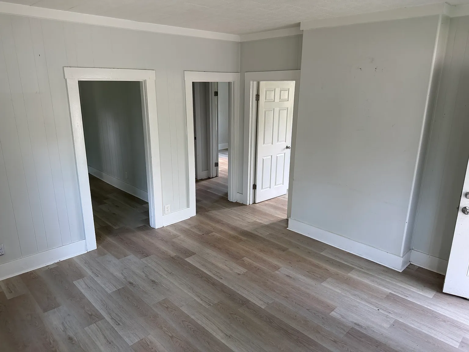 2 bed, 1000 sqft, $1,400 — Photo 4