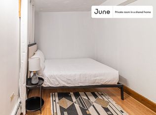 166 Auburn St #E, Cambridge, MA 02139