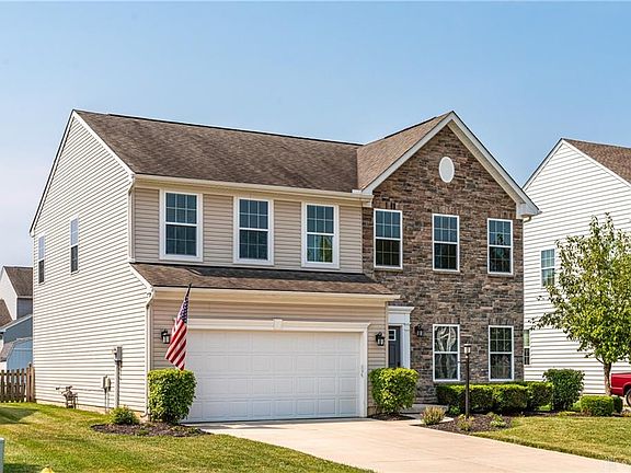 3rd image of 1905 Daffodil Dr