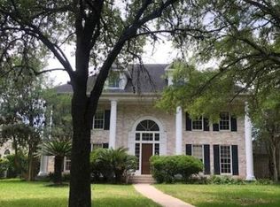 54 The Oval St, Sugar Land, TX 77479
