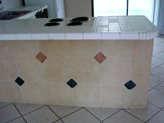 5th image of 646 Carnathan Ct