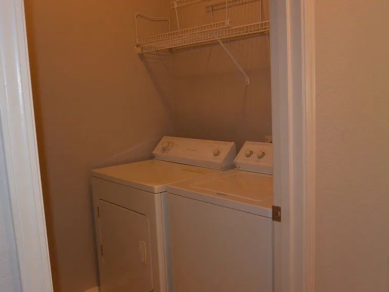 1830 SE Cutter Ln — Photo 4