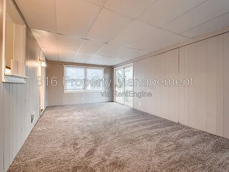 8710 Kentucky Ave — Photo 8