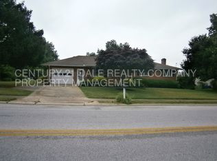 2600 Sunset Ln, York, PA 17408