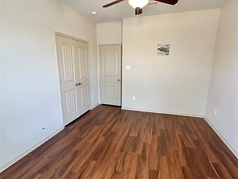 5202 Lilac Hollow Ln — Photo 11