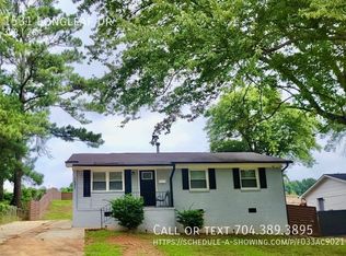 1531 Longleaf Dr, Charlotte, NC 28210