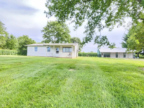 9655 W 250 S, Manilla, IN 46150