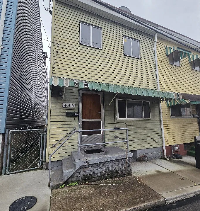 4606 Carroll St