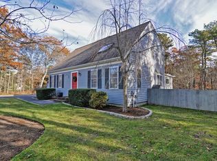 47 Fox Hill Rd, Mashpee, MA 02649