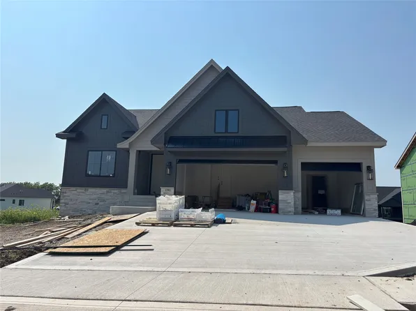 1393 S Lotus Pl, West Des Moines, IA 50266