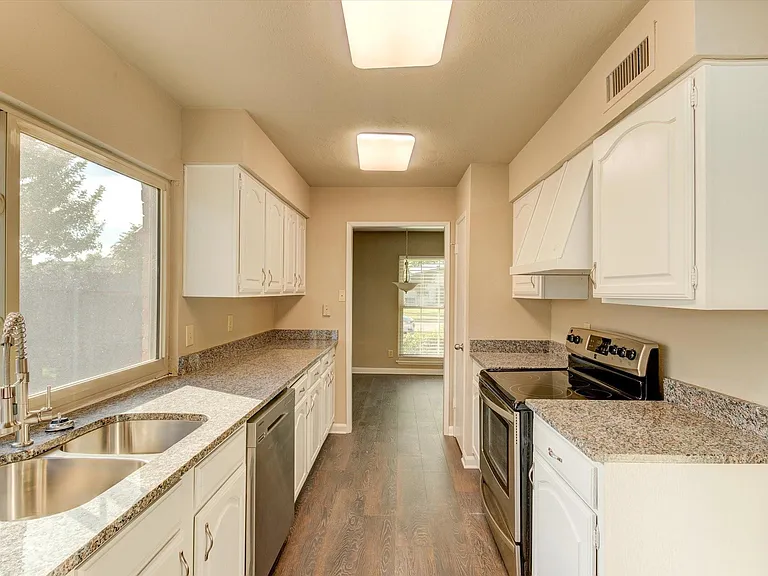 2913 Cotton Gum Rd — Photo 3