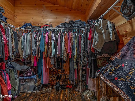 30th image of this home