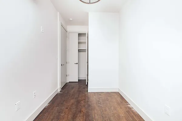 Rented by Nooklyn NYC LLC | media 70
