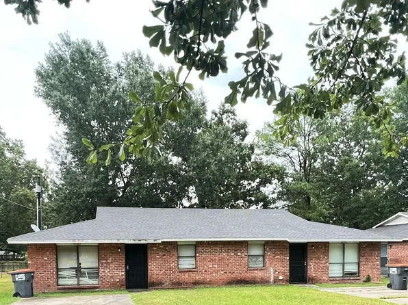 3307 S Palm St, Pine Bluff, AR 71603
