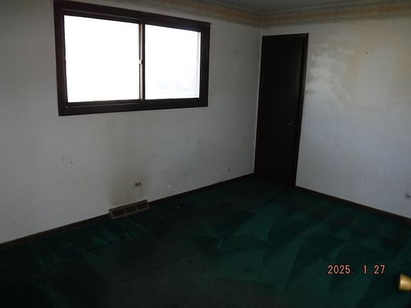 3rd image of 1332 Gordon Ave