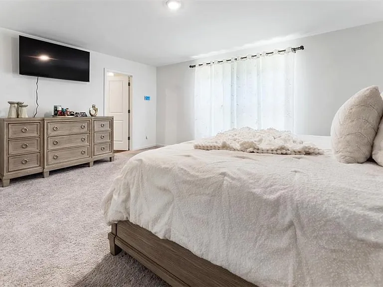 2359 Argento Cir — Photo 38