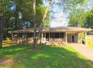 2408 Green Acres Rd, Jacksonville, AR 72076