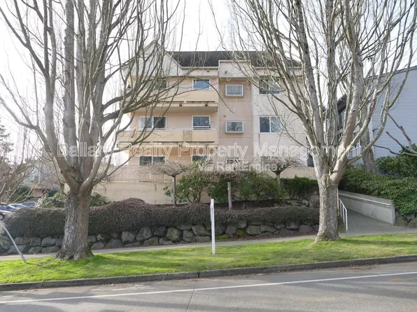 5501 32nd Ave NW #101, Seattle, WA 98107