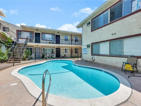 8800 Cedros Ave APT 207, Panorama City, CA 91402