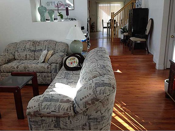 3rd image of 8851 Imperial Forest St