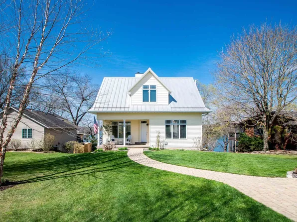 8073 Oak Run Dr, Dahinda, IL 61428