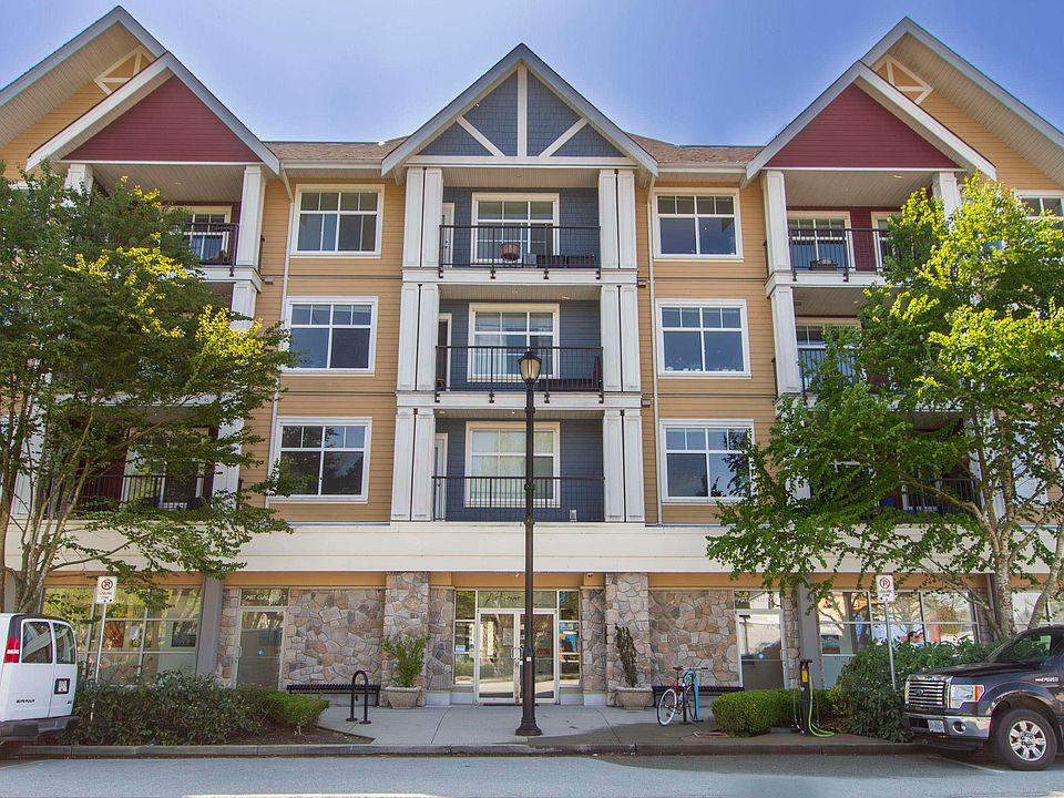 1st image of 1336 Main St #207