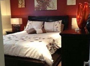 8 Cortelyou St W, Huntington Station, NY 11746