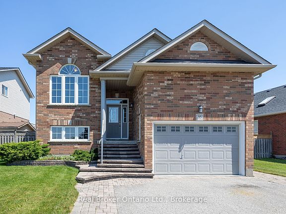2nd image of 35 Argent St
