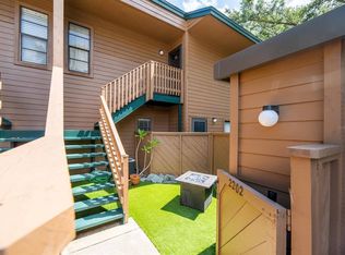 2202 Lennox Rd E, Palm Harbor, FL 34683