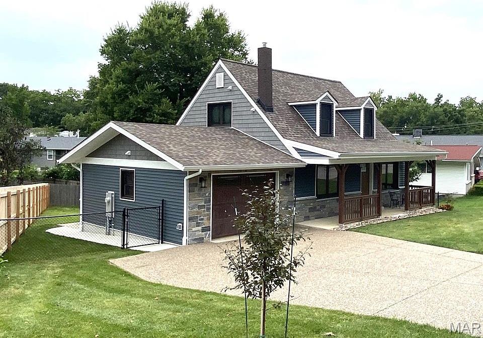 1st image of 939 Rayburn Ave