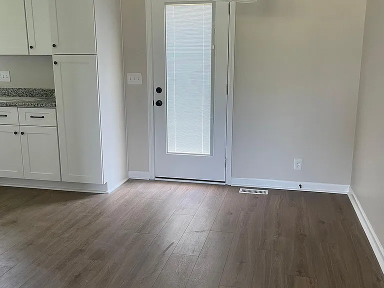 eat in kitchen and door to back yard