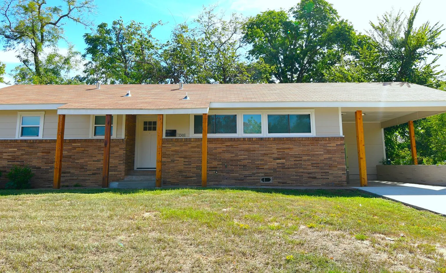 Renovated 3-Bedroom, 1-Bath Near Tyler Jr. College — Photo 1