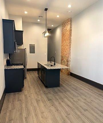 4th image of 2109-2111 1st St