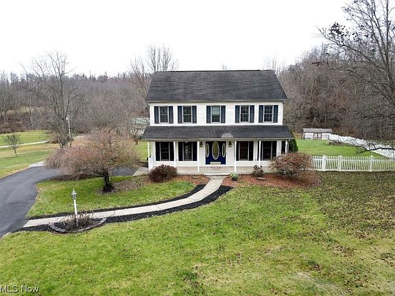 3rd image of 109 Willow Springs Dr