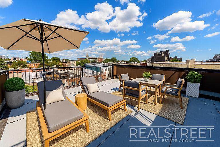 1st image of 351 Herkimer St #4B