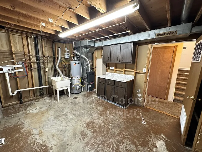 1237 Chiricahua Dr — Photo 24