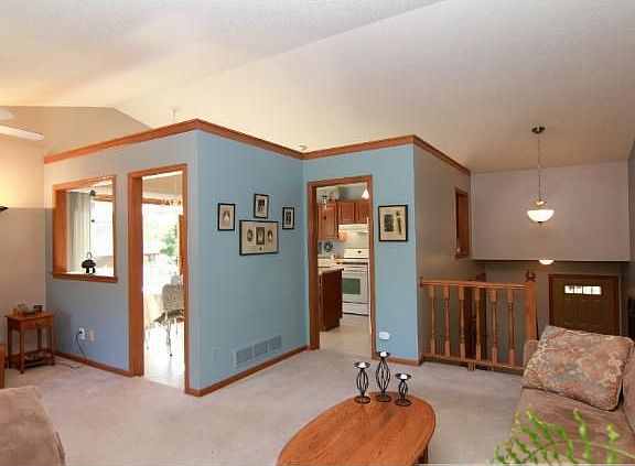 4th image of 15117 Southwind Dr